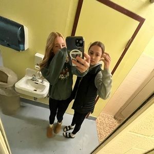 Meet your Posher, Lilly